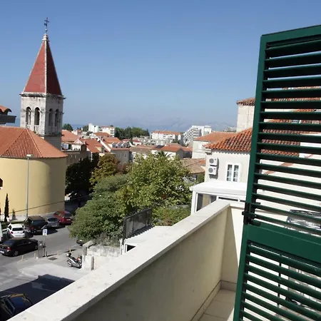 Apartmani Paula Makarska Exterior photo