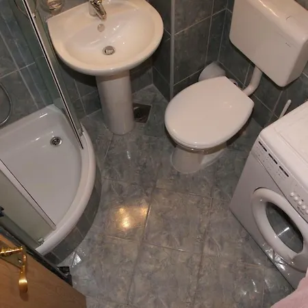 Apartmani Paula Makarska Exterior photo