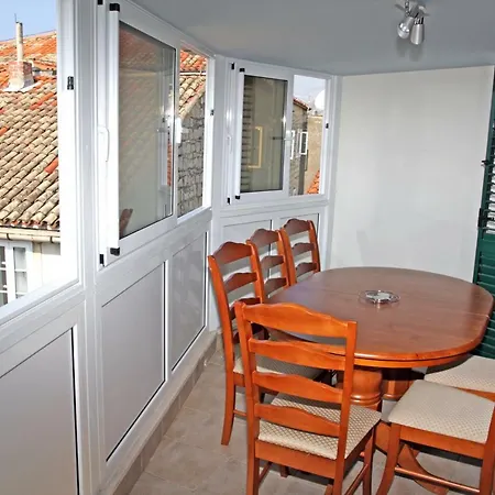 Apartmani Paula Makarska Exterior photo