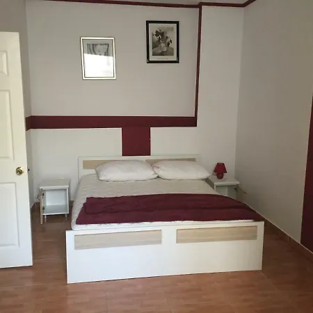 Apartmani Paula Makarska Exterior photo