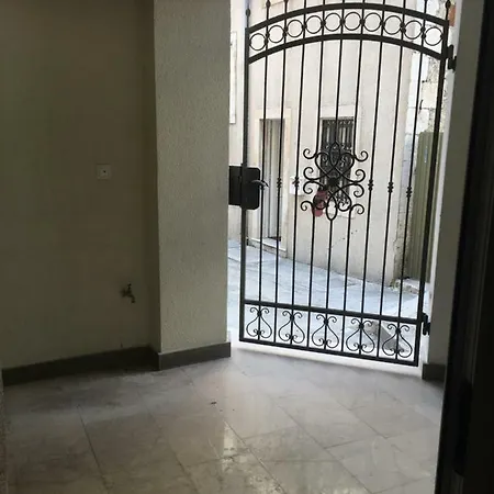 Apartmani Paula Makarska Exterior photo