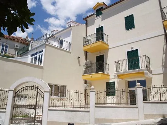 Apartmani Paula