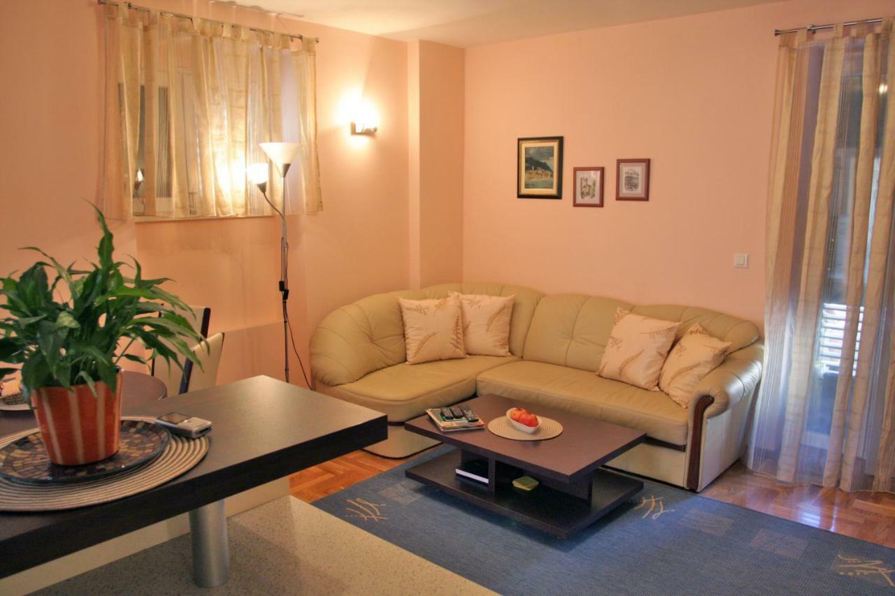 Paula Apartment